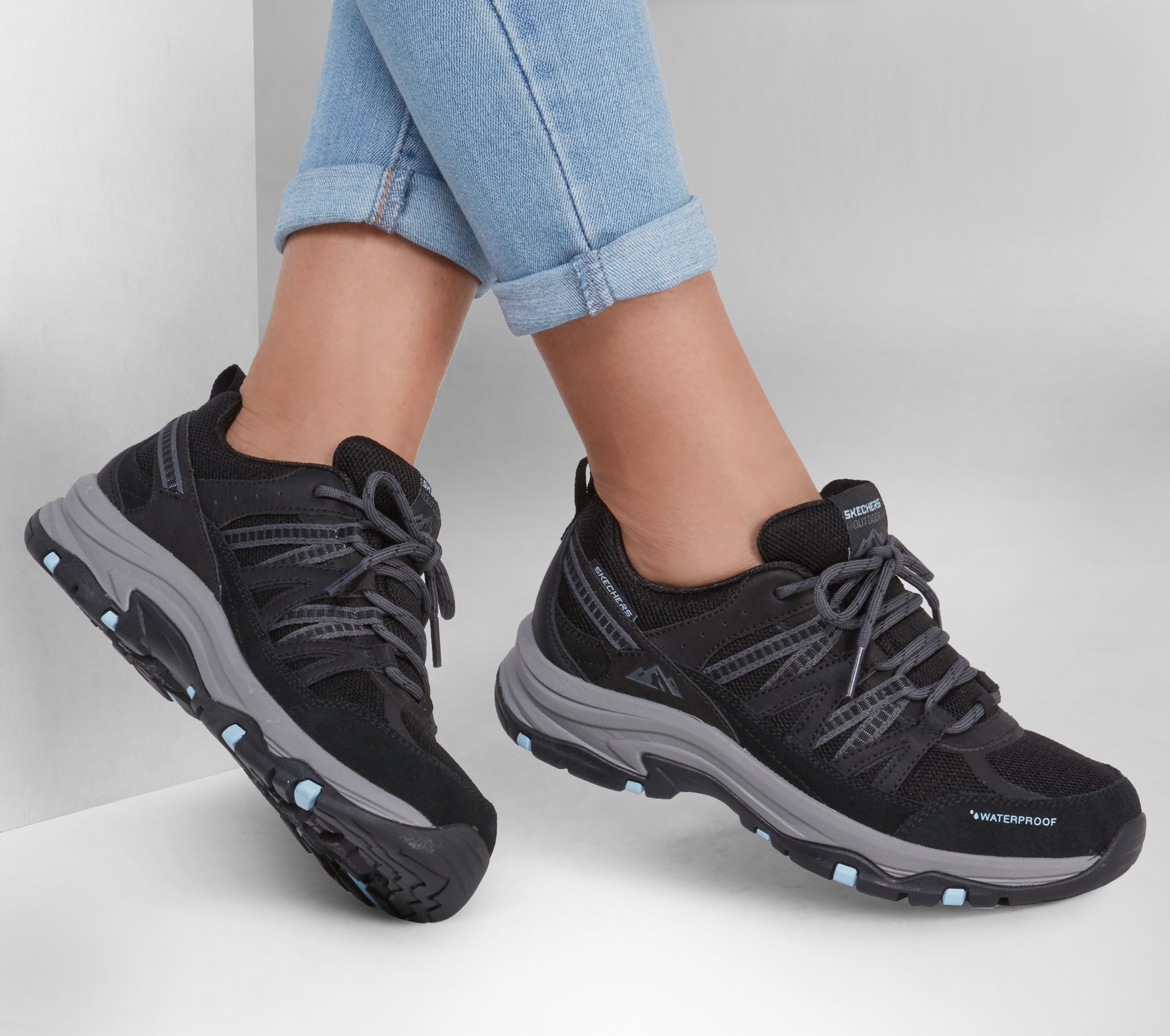 Skechers on clearance the go point